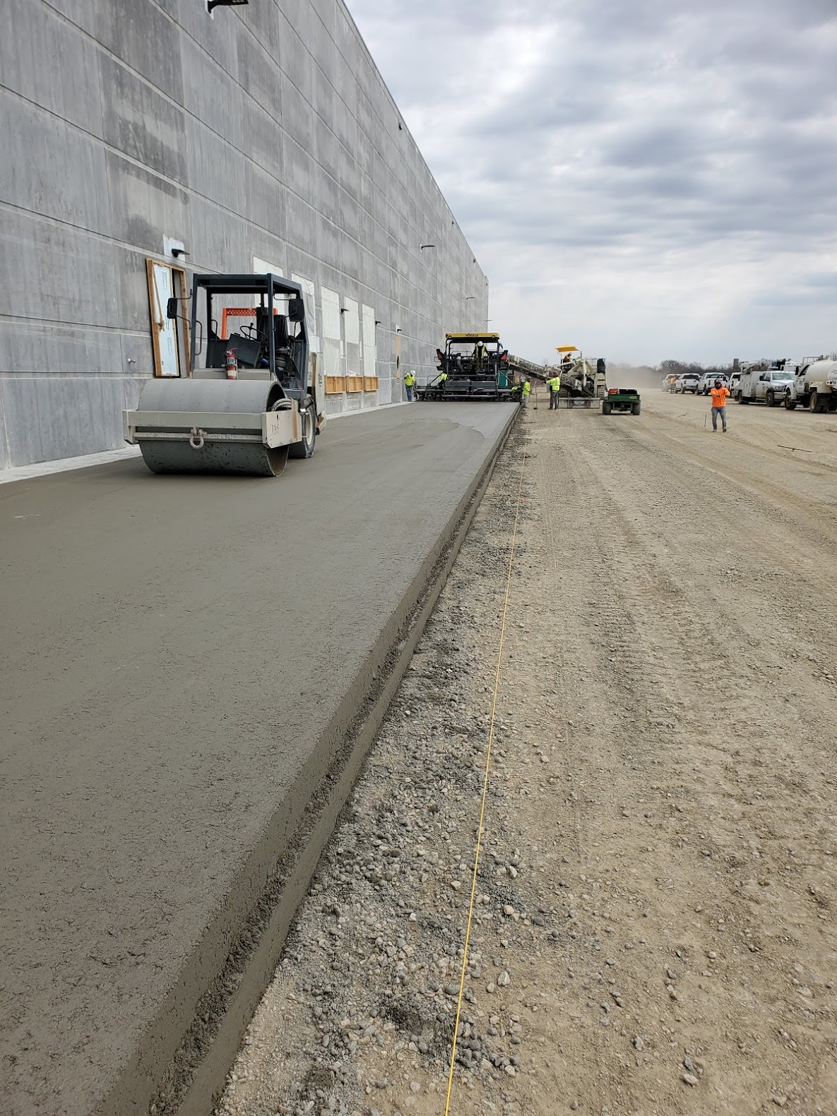 Walmart Distribution Center - Topeka, KS - Roller Compacted Concrete ...